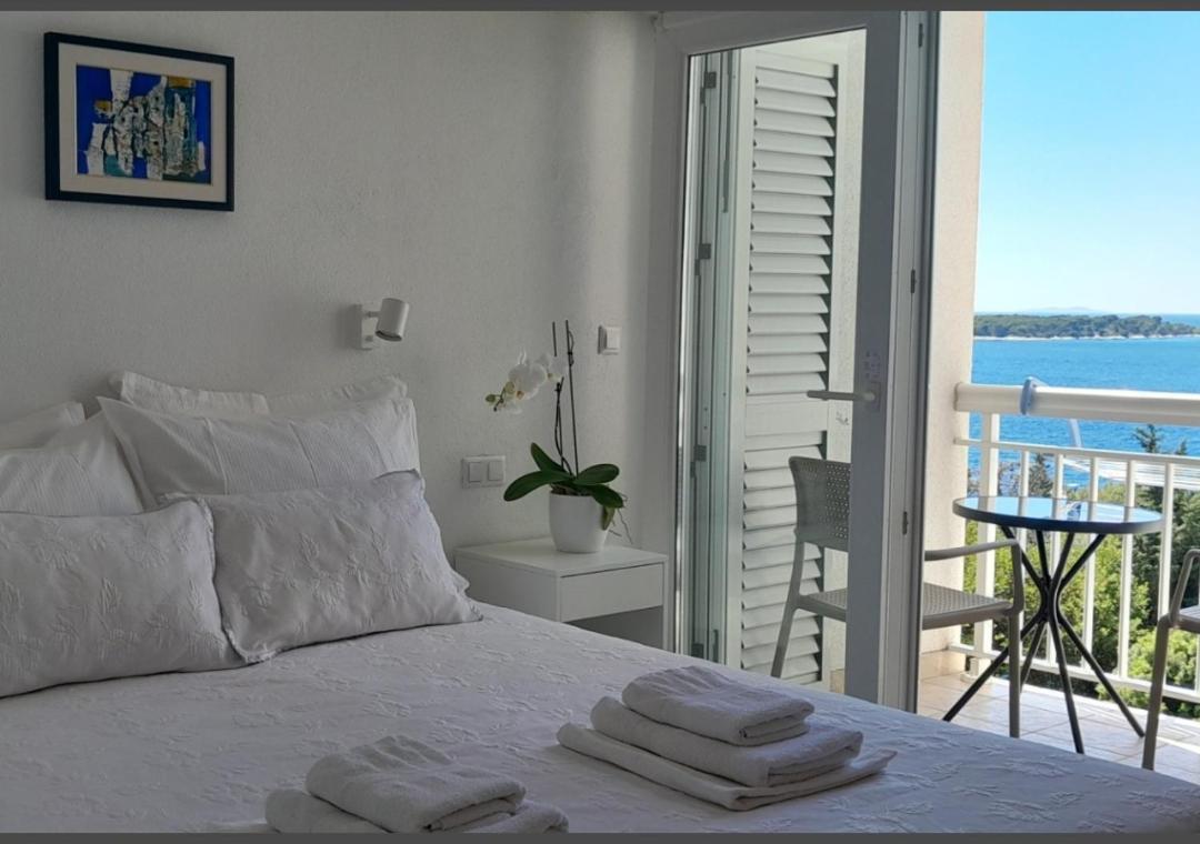 Feelhvar Along Bluelagoon Beach Hvar Town Habitación foto